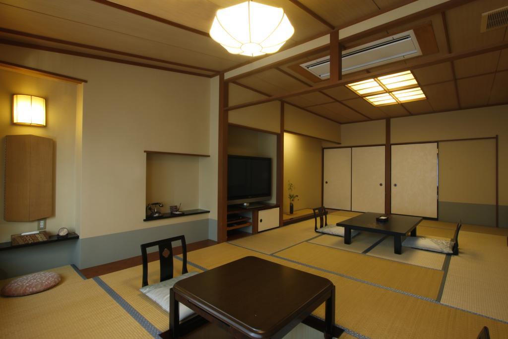 Hakone Kamon Hotel Стая снимка